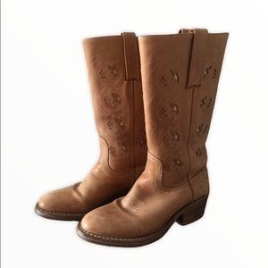 Frye Austin Flower Cut Out vintage boots